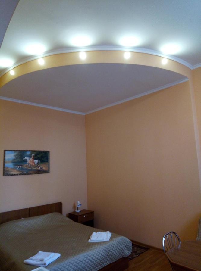 Готель "У Свата" Гришківці Бердичівський Р-Н Hryshkivtsi Exterior photo
