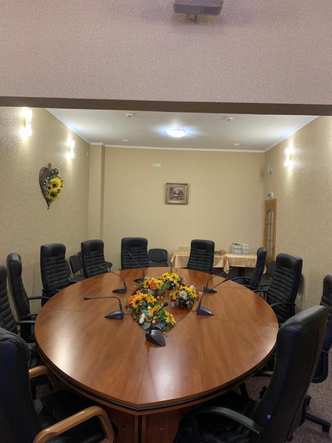 Готель "У Свата" Гришківці Бердичівський Р-Н Hryshkivtsi Exterior photo